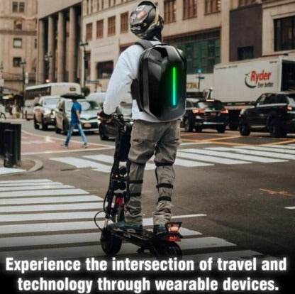 Light Chaser Smart Backpack image 4